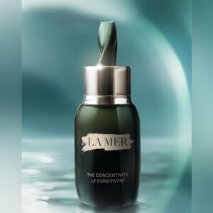 New in box La Mer The Concentrate - Deep Green bottle.